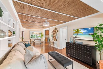 303 Lang Rd, Unit SI ID1495041P in West Palm Beach, FL - Building Photo - Building Photo