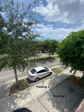 16934 SW 92nd St Cir in Miami, FL - Building Photo - Building Photo