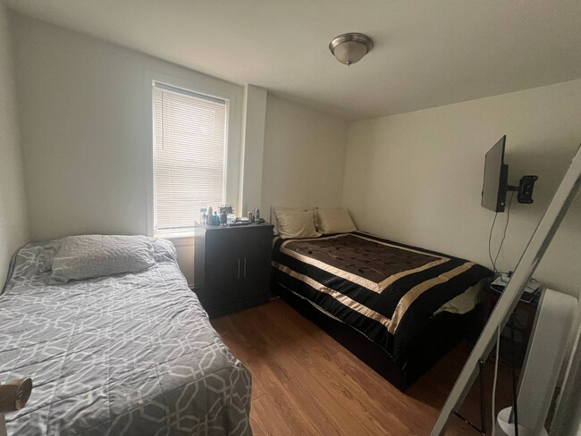 171 Liberty Ave-Unit -1 in Staten Island, NY - Foto de edificio - Building Photo