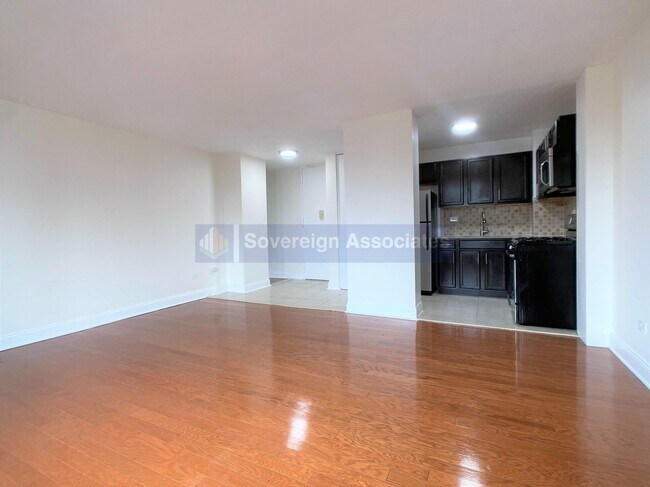 3333 Broadway in New York, NY - Building Photo - Building Photo