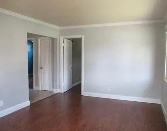 7737 Clevedon St in St. Louis, MO - Foto de edificio - Building Photo