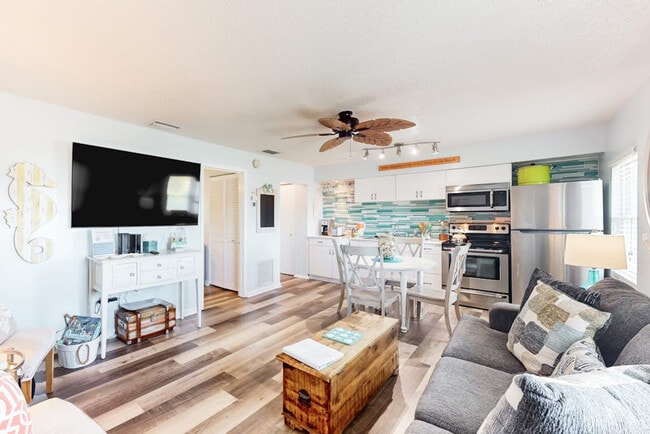 308 2nd St N