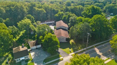 Sugar Pine Apartments in Holt, MI - Building Photo - Building Photo