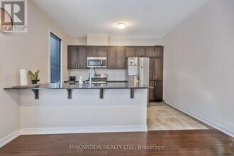 578 Oldenburg Ave in Ottawa, ON - Building Photo - Building Photo