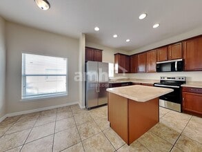 5314 Lorilawn Dr in Orlando, FL - Foto de edificio - Building Photo