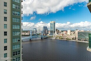 1431 Riverplace Blvd in Jacksonville, FL - Building Photo