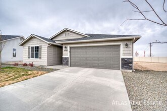 6449 S Faithful Ave in Meridian, ID - Building Photo - Building Photo