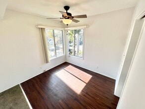 219 Granada Ave in Long Beach, CA - Building Photo - Building Photo