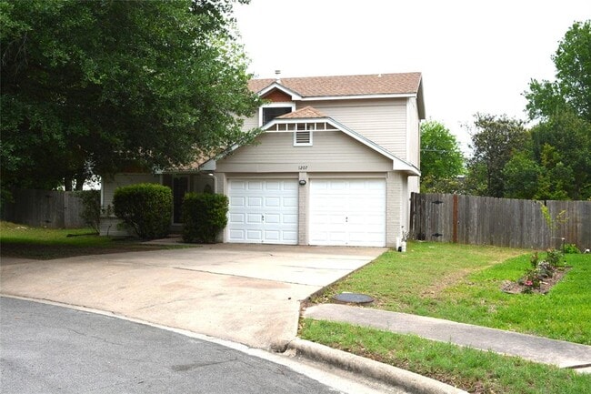 1207 Crupp Ct in Austin, TX - Building Photo - Building Photo