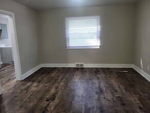 1310 Breining St in Pittsburgh, PA - Building Photo - Building Photo