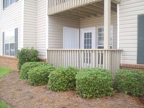 Lincoln Square Apartments in Enterprise, AL - Building Photo - Building Photo