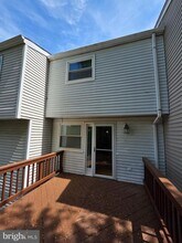 8332 Rocky Forge Ct in Springfield, VA - Building Photo - Building Photo