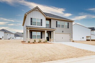 380 Alyssa Lndg Dr in Fountain Inn, SC - Building Photo - Building Photo