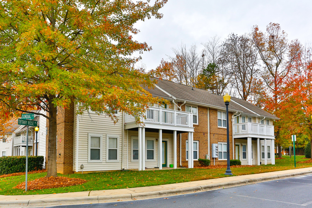 The Village of Rosedale Apartments in Charlotte, NC - Building Photo