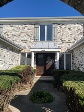 6516 Hoffman Terrace in Morton Grove, IL - Building Photo - Building Photo