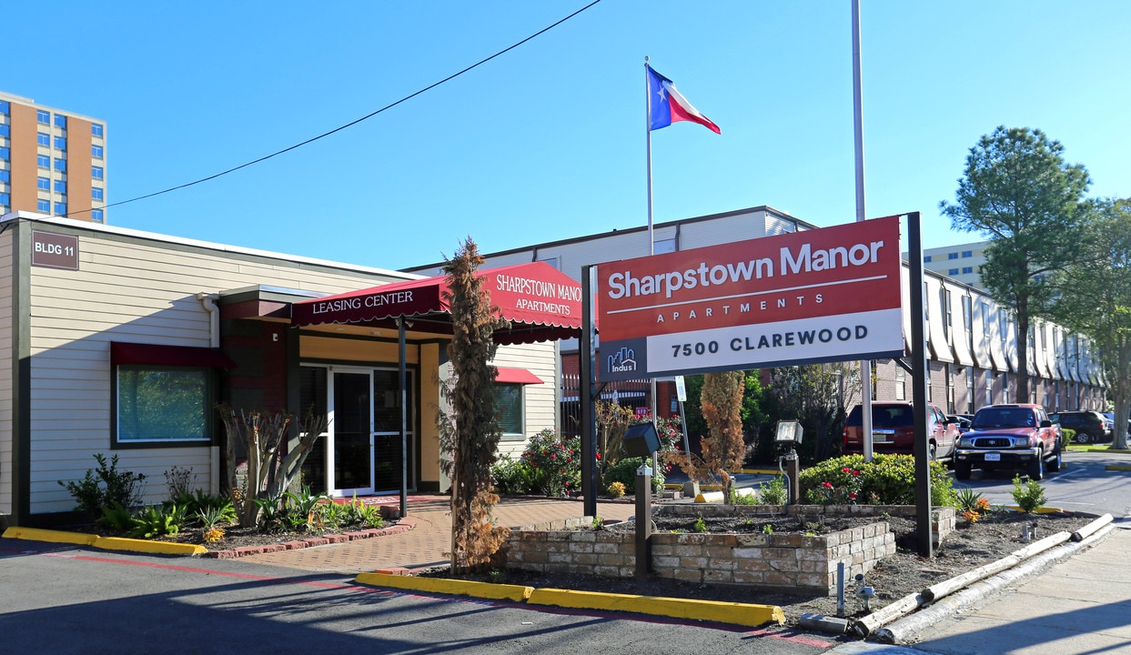 Sharpstown Manor Photo