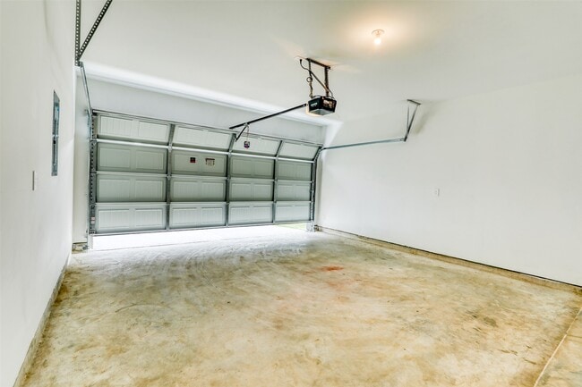 property at 2829 Lisburn Ter Ln