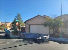 8930 Partridge Hill St in Las Vegas, NV - Building Photo