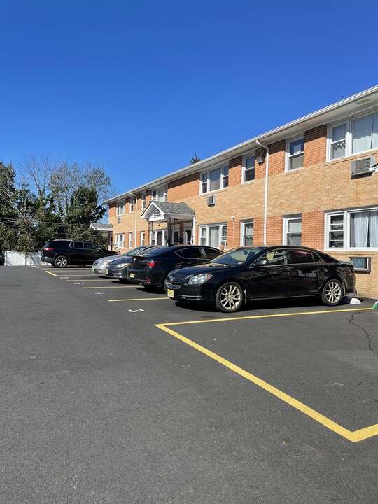 Egg Harbor Gardens in Egg Harbor City, NJ - Building Photo