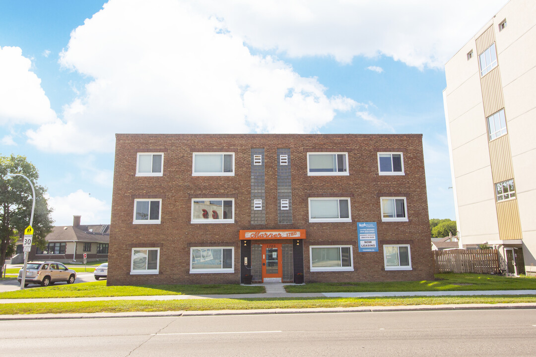 1780 Portage Av in Winnipeg, MB - Building Photo