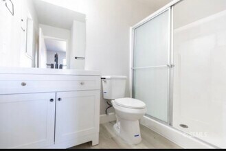 608 E California Ave in Ridgecrest, CA - Foto de edificio - Building Photo