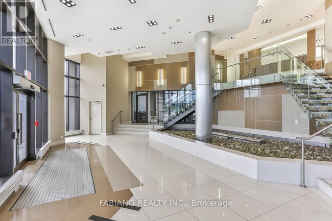 1060-1060 Sheppard Ave W in Toronto, ON - Building Photo - Building Photo