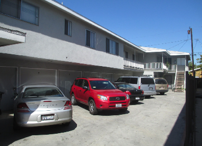 445 E 55th St in Long Beach, CA - Foto de edificio - Building Photo