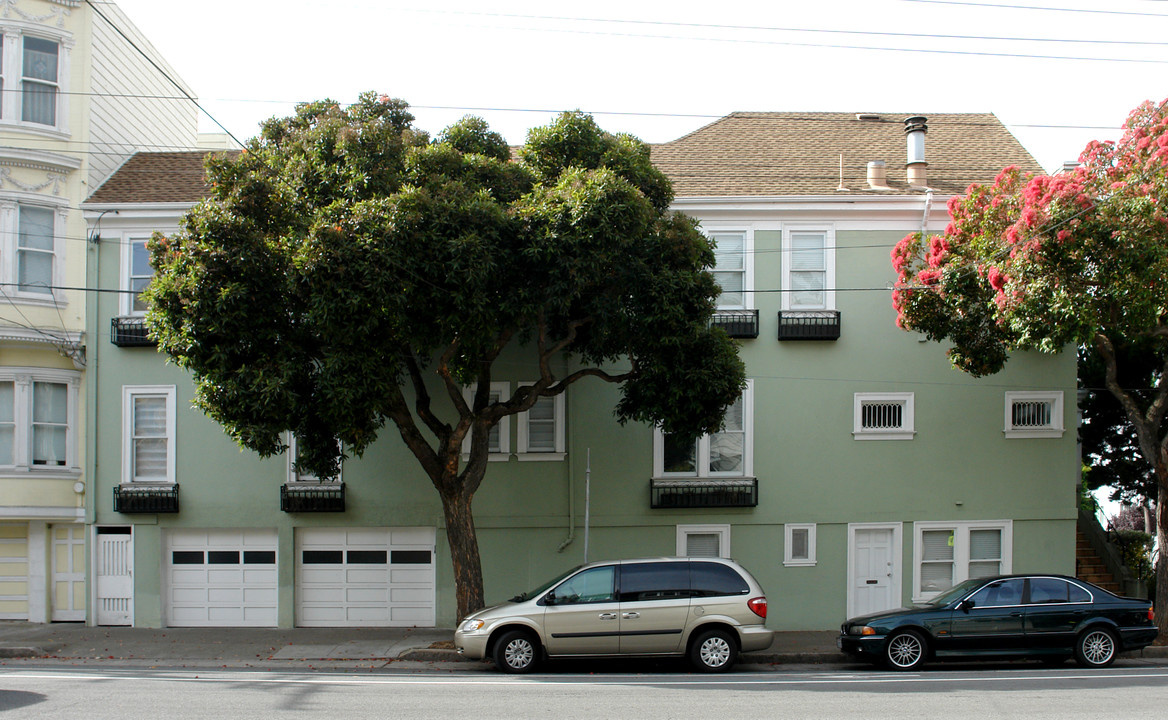 147 Lake St in San Francisco, CA - Building Photo