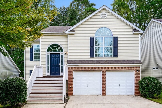 5008 Kens Ct