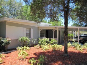 906 Ralkell Rd in Tampa, FL - Building Photo - Building Photo