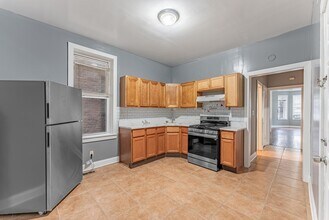 1426 S Avers Ave in Chicago, IL - Building Photo - Building Photo