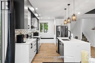 10 Quill St in Ottawa, ON - Building Photo - Building Photo