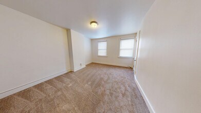 5406 Columbo St in Pittsburgh, PA - Foto de edificio - Building Photo