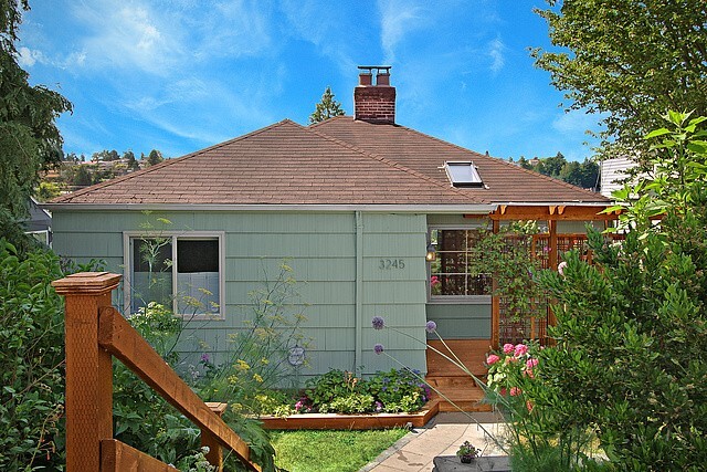 property at 3245 31st Ave W