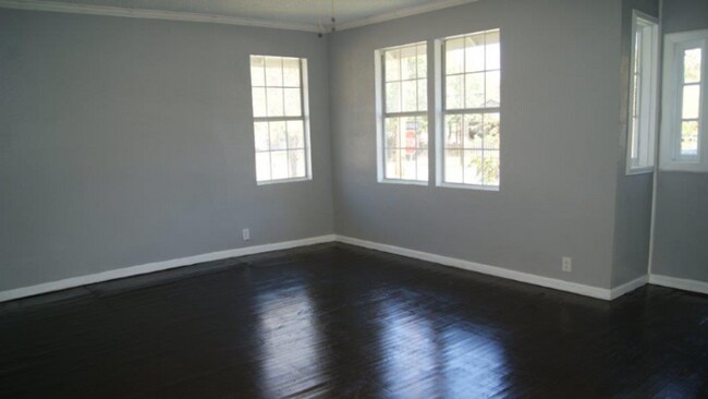 2004 Johnson St in Greenville, TX - Building Photo - Building Photo
