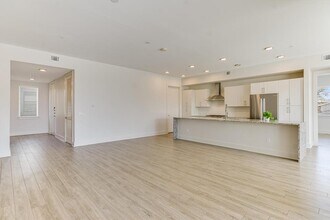 1715 Enfield Rd in Austin, TX - Building Photo - Building Photo