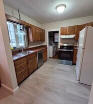 35 Chester Rd, Unit 15 in Belmont, MA - Building Photo