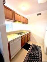 2664 S Knightsbridge Cir in Ann Arbor, MI - Building Photo - Building Photo