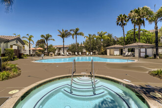 Tuscany Hills Apartment Homes in Moreno Valley, CA - Foto de edificio - Building Photo