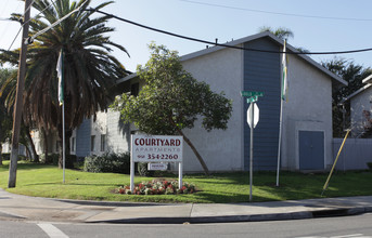 Courtyard Apartments in Riverside, CA - Building Photo - Building Photo