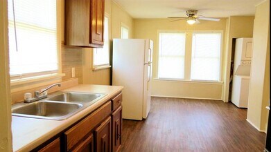 466 Clinton St in Abilene, TX - Building Photo - Building Photo