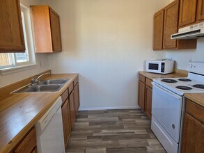 3244 White Ave in Clifton, CO - Building Photo - Building Photo