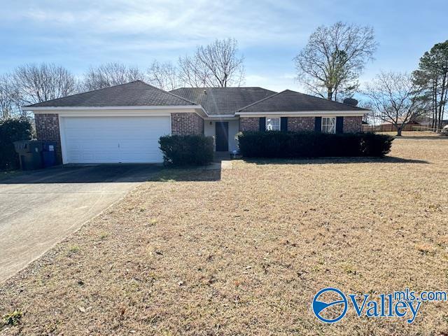 208 Brook Wind Dr in Hazel Green, AL - Building Photo