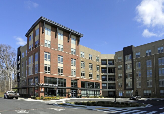 Camden Washingtonian in Gaithersburg, MD - Building Photo - Building Photo
