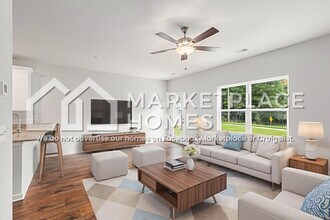 1920 Schoolhouse Ln in Temple, GA - Foto de edificio - Building Photo
