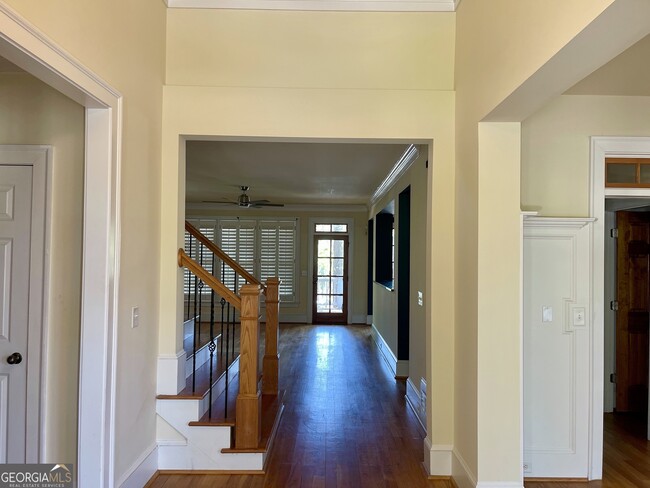 706 Jackson Miller Cir in Powder Springs, GA - Foto de edificio - Building Photo