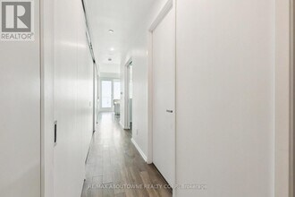 197-3197 Yonge St in Toronto, ON - Building Photo - Building Photo