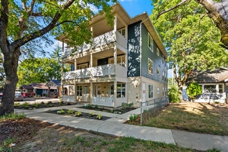 Manito 6 in Spokane, WA - Foto de edificio - Building Photo