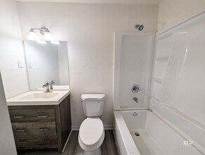 3755 Pleasant Valley Rd in Mobile, AL - Building Photo - Building Photo