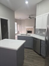 15427 W Little York Rd in Houston, TX - Building Photo - Building Photo